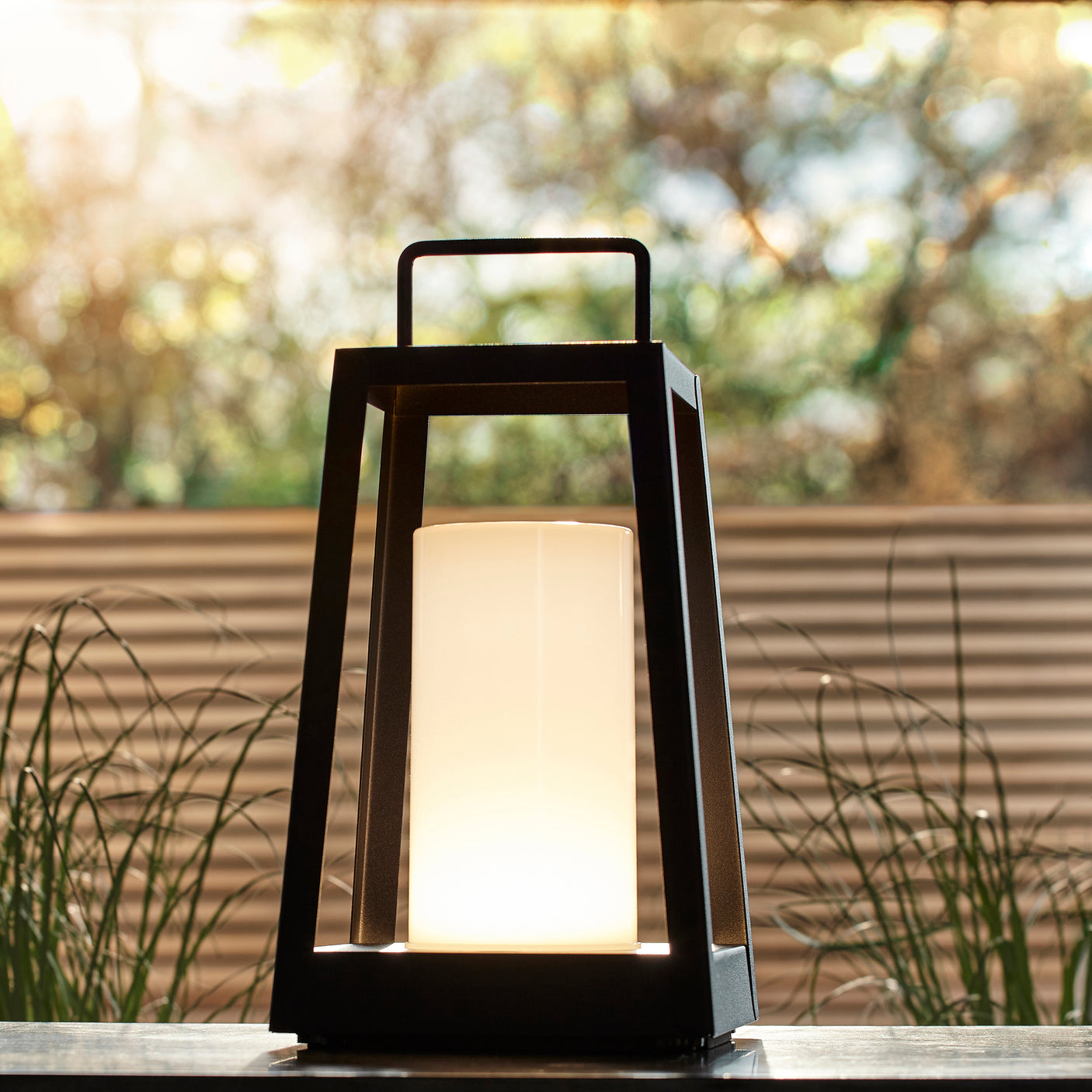 Lacona Candlewick 1Lt Outdoor Table Lamp In Matt Black & White Pc Finish - Lacona Home 