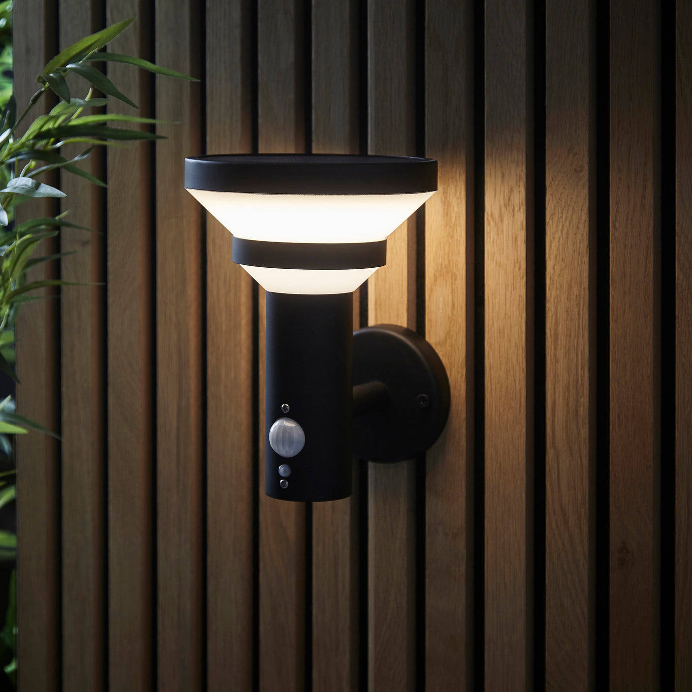 Lacona Halcyon Alt Outdoor Wall Light In Matt Black & White Pc Finish - Lacona Home 