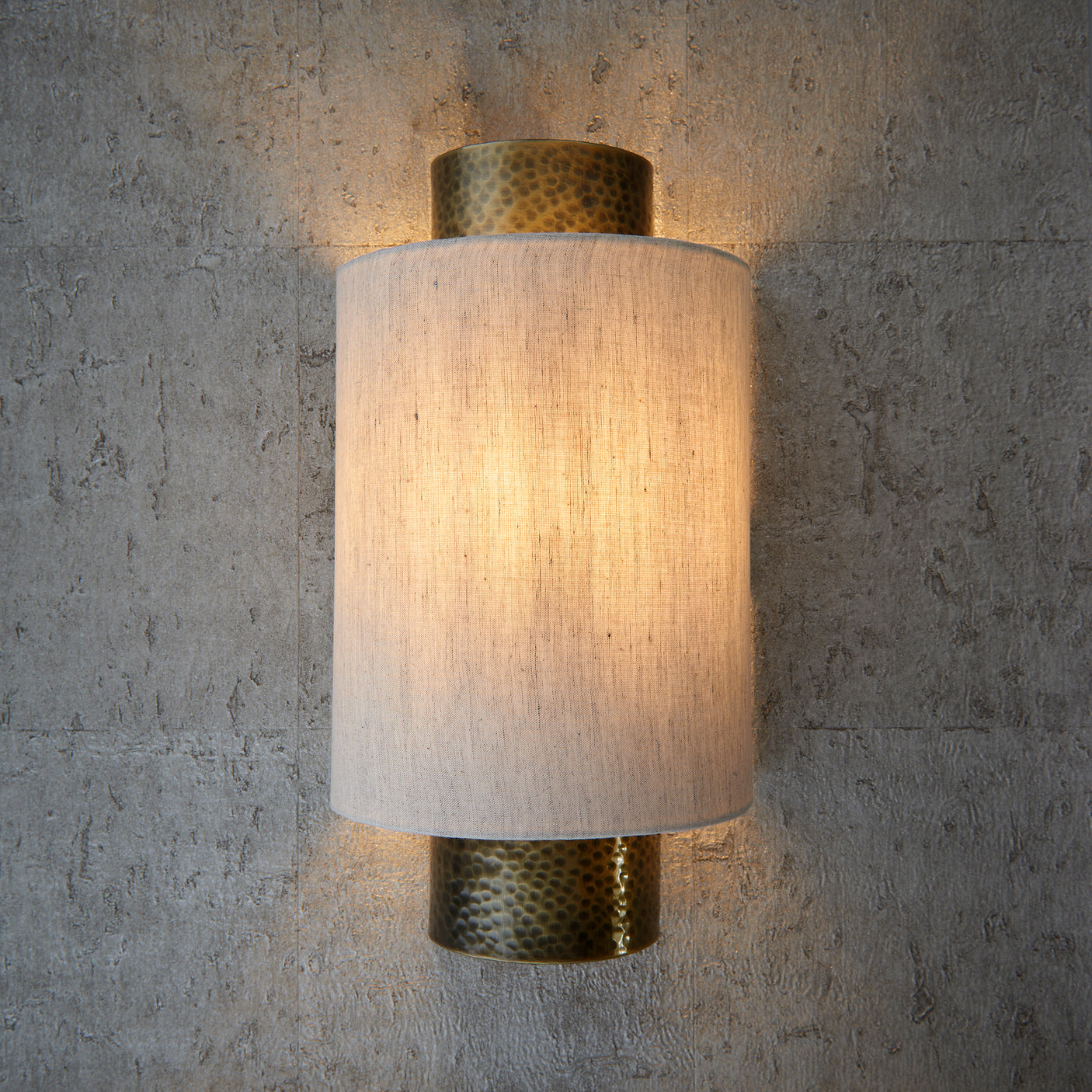 Lacona Indigo 1Lt Indoor Wall Light In Hammered Bronze Plate & Natural Linen Mix Fabric Finish - Lacona Home 