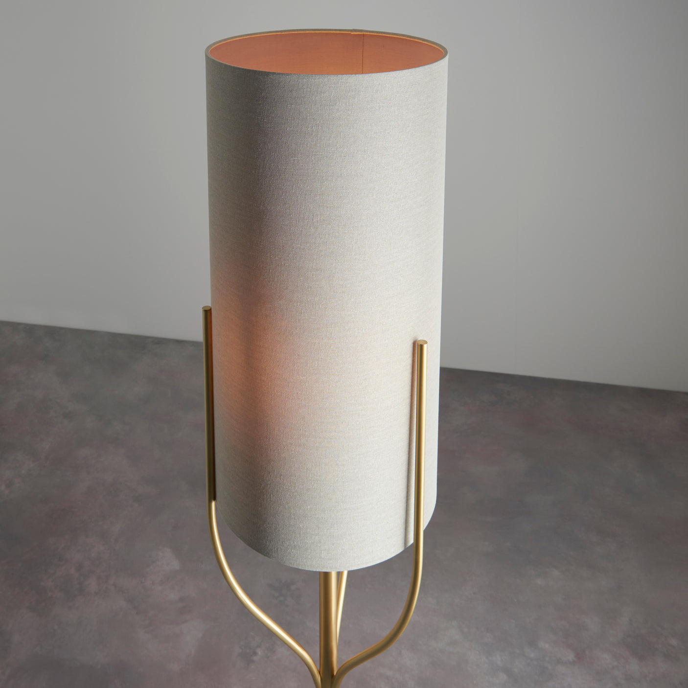 Fjord 1Lt Indoor Floor Lamp In Satin Brass Plate & Natural Linen Mix Fabric Finish