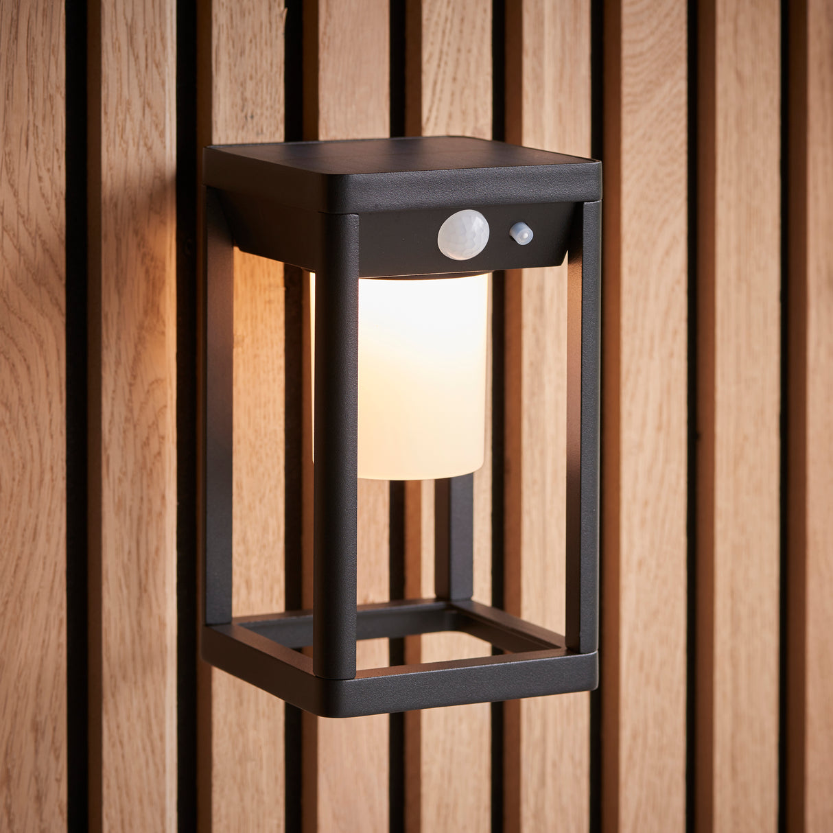 Lacona Halston 1Lt Outdoor Wall Light In Textured Black & White Pc Finish - Lacona Home 